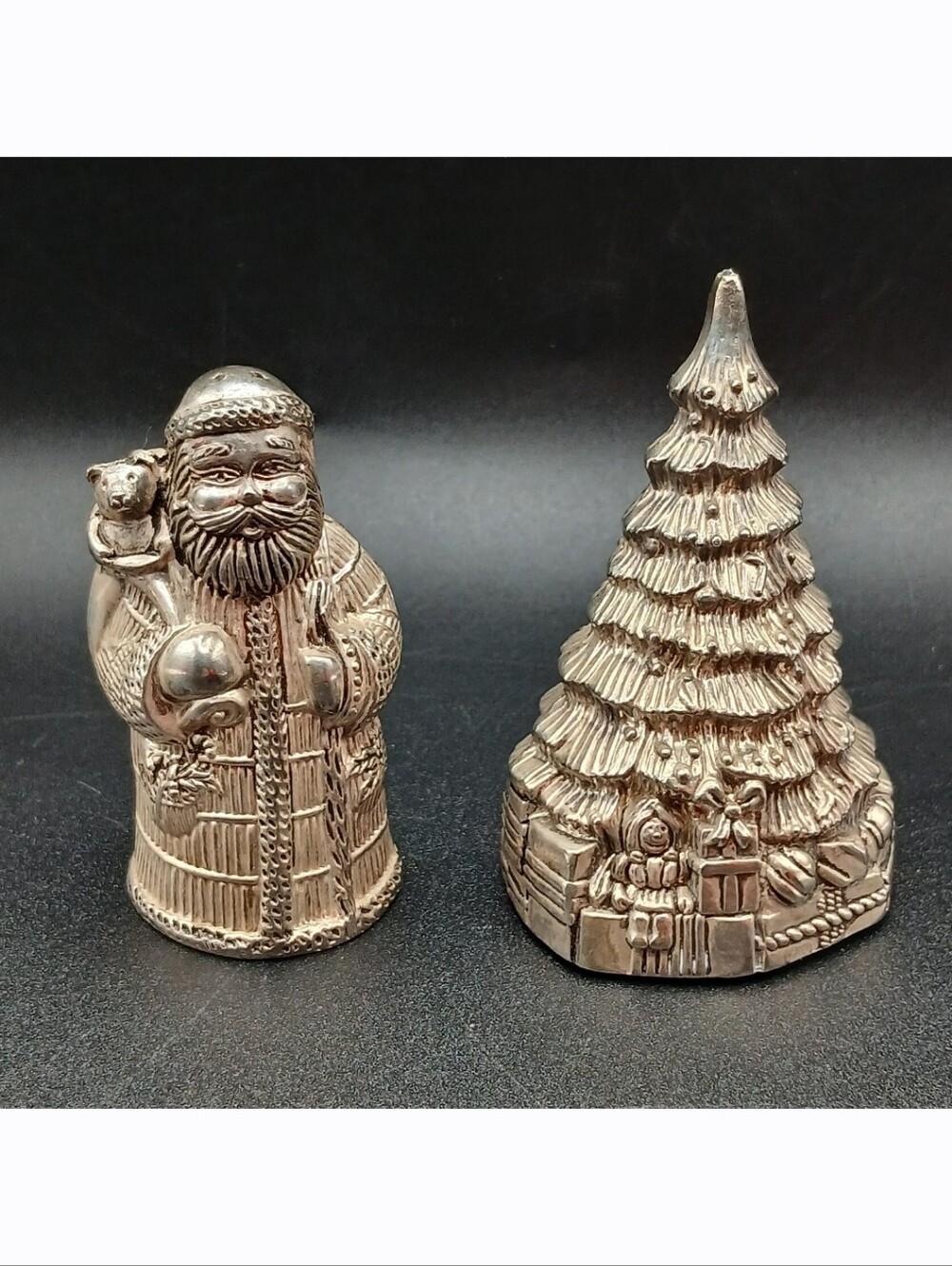 Vintage International Silver Company Salt Pepper Shakers Christmas Tree Santa